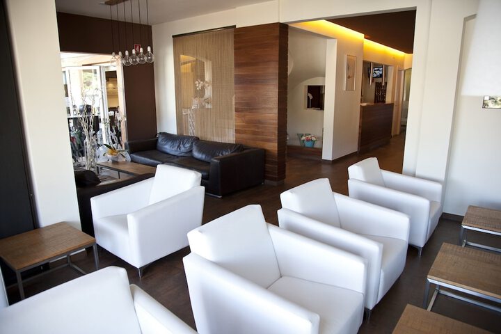 Hotel Interior 4 of 50