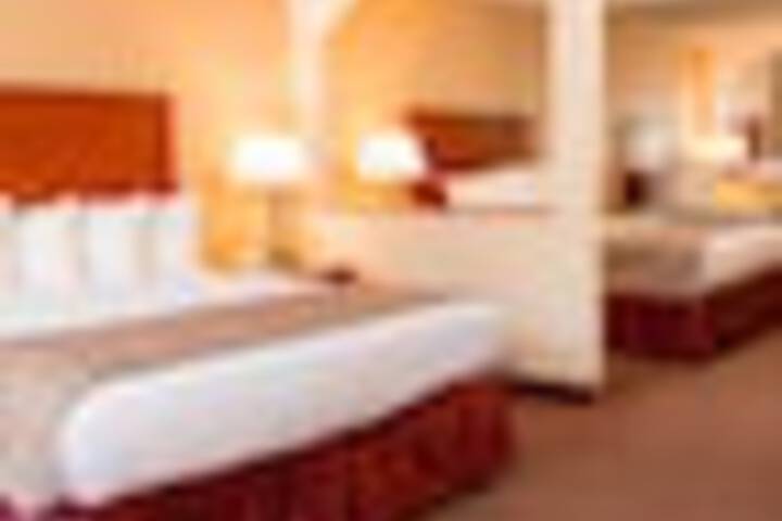 Room 26 of 138