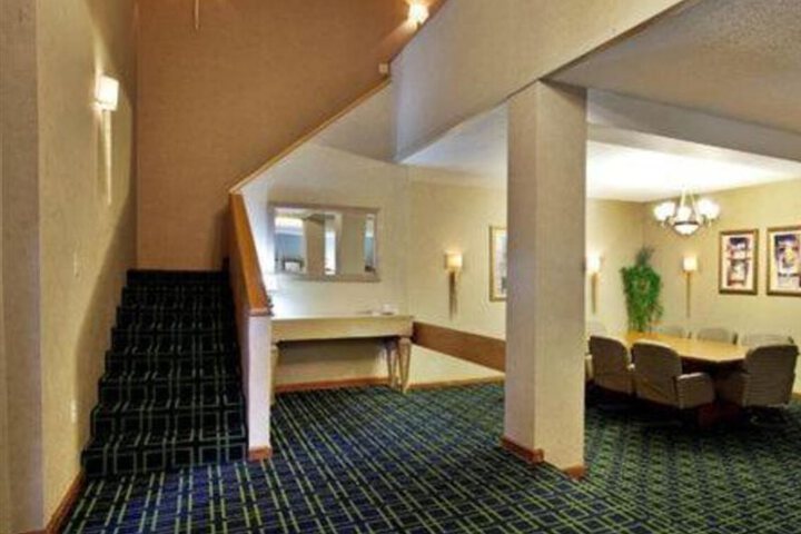 Image of HOTEL LAFAYETTE LA NORTH