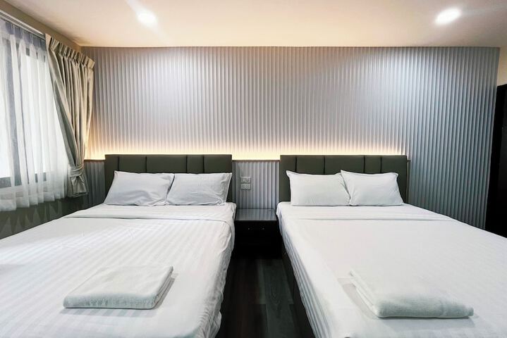 Room 18 of 45