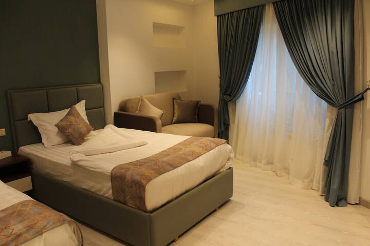 Room 20 of 158
