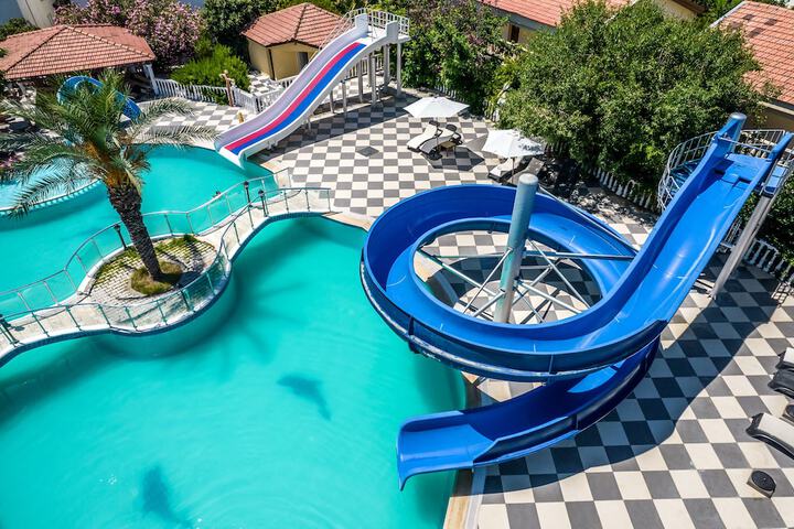 Pool 9 of 26