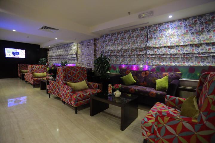 Hotel Interior 10 of 48