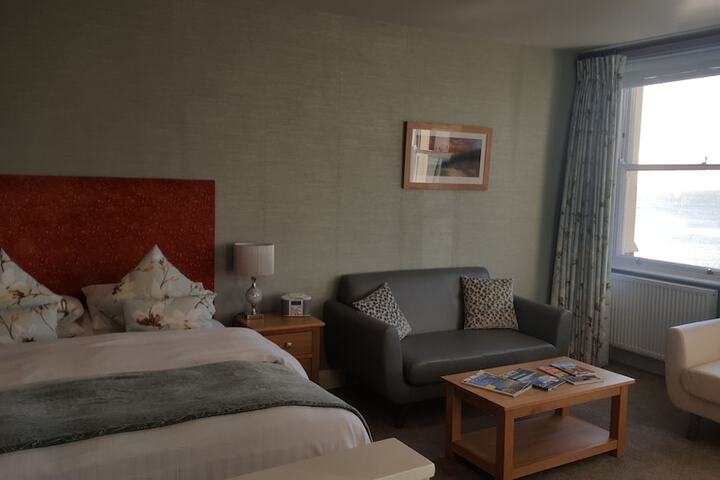 Room 21 of 70
