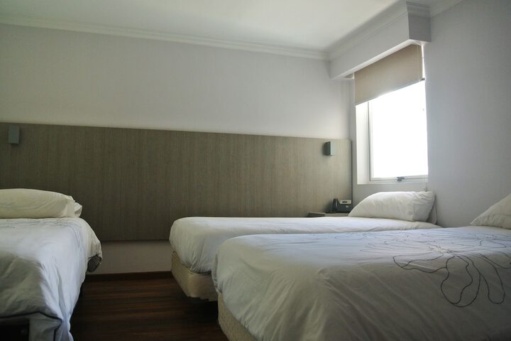 Room 9 of 74