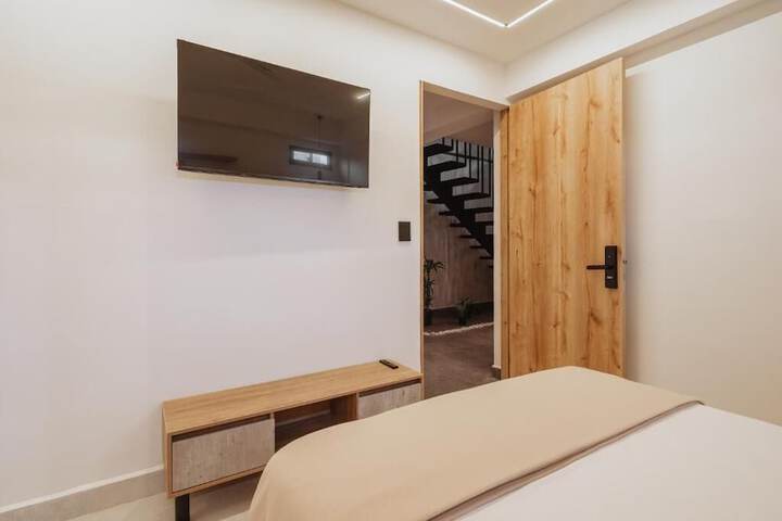 Room 46 of 91