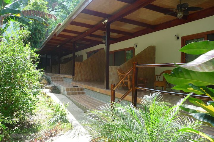 Room 4 of 48