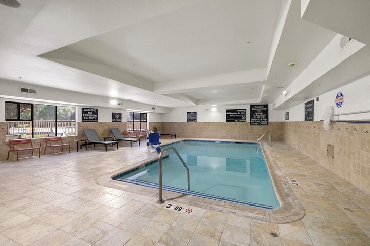 Pool 53 of 73