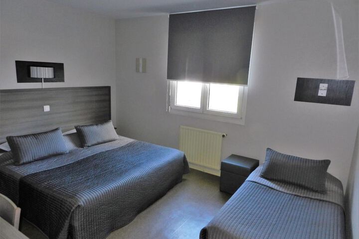 Room 13 of 50