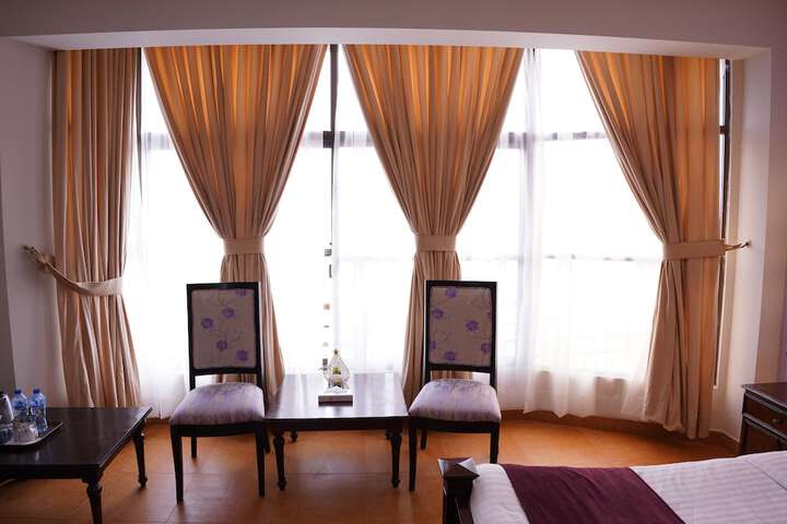 Room 17 of 18