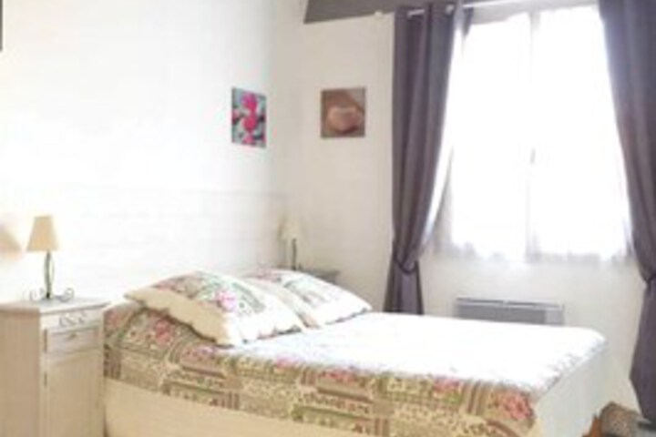 Room 26 of 33