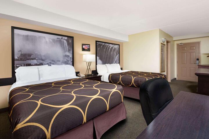 1 King Bed (8 of 11)