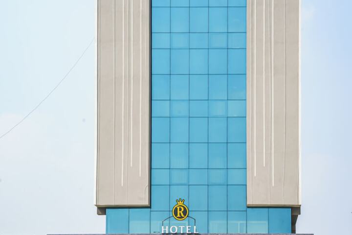 Hotel 37 of 39