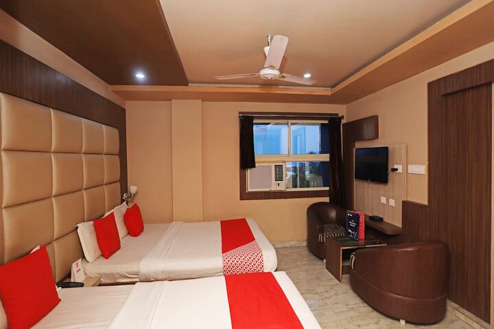 Room 6 of 20