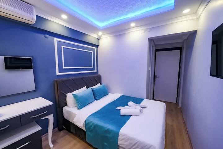 Room 54 of 121