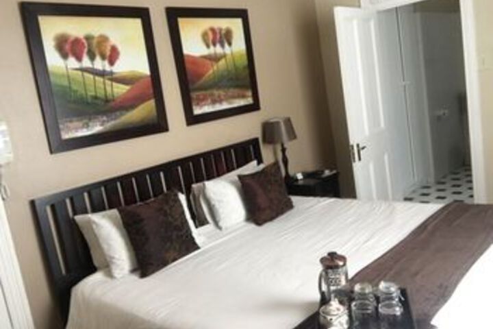 Room 15 of 20