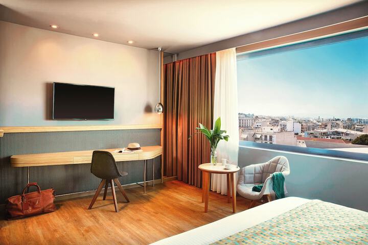 Room 37 of 89
