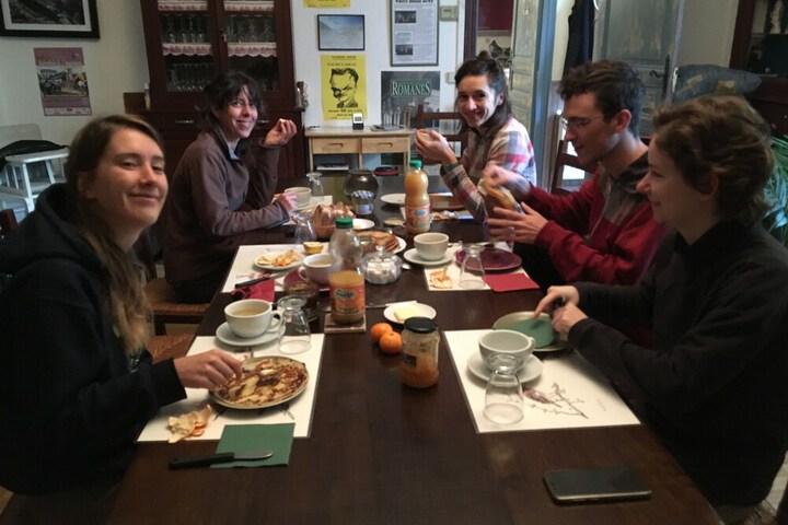 Breakfast/Coffee Service 12 of 21