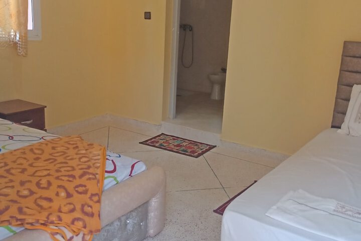 Room 6 of 29