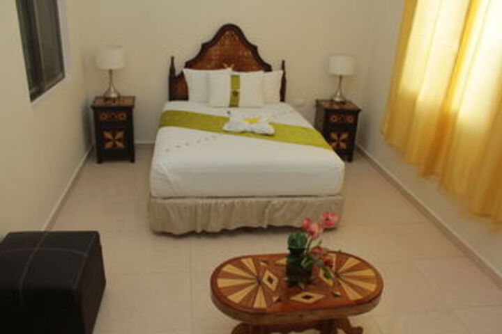 Room 15 of 39