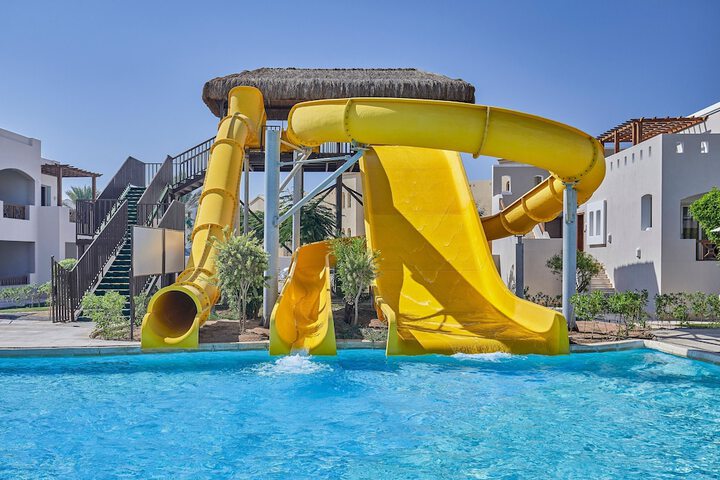 Pool 53 of 101