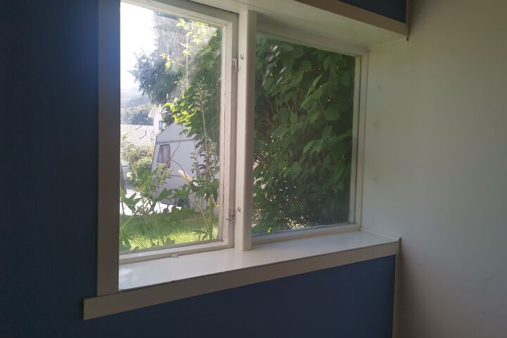 Room 18 of 32