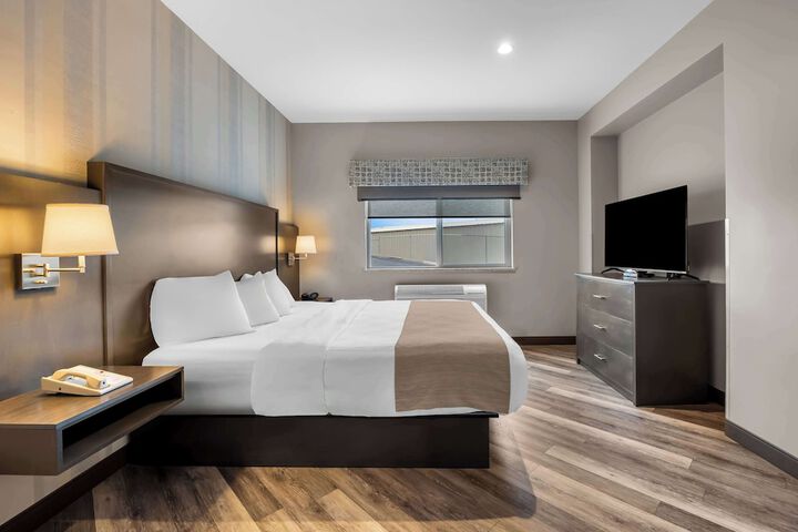 Room 44 of 63