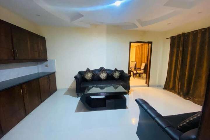 Room 5 of 22