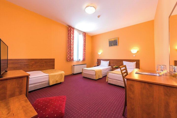 Room 20 of 69