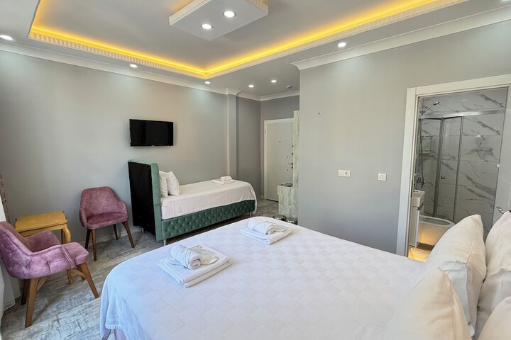 Room 48 of 105
