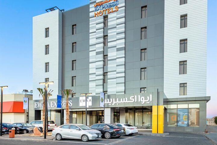 Hotel 53 of 53