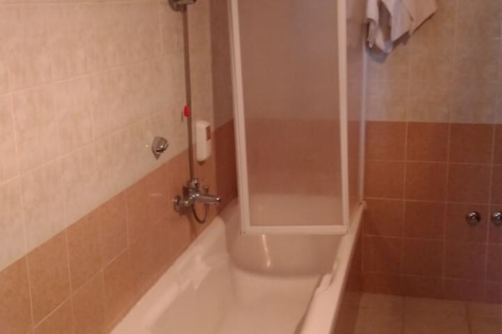 Room 40 of 54