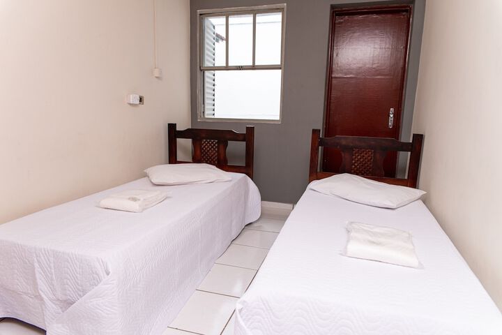 Room 5 of 36