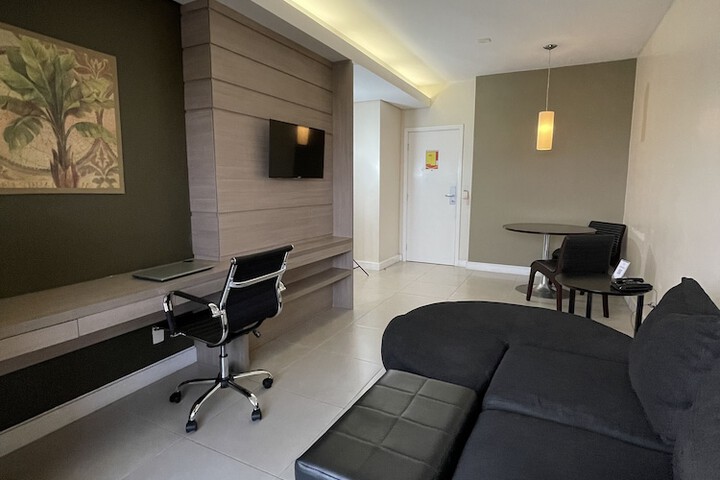 Room 5 of 36