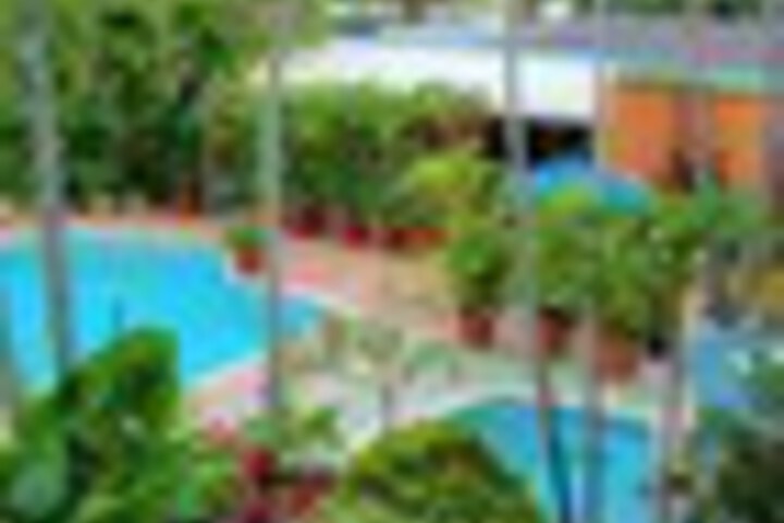 Pool 86 of 120