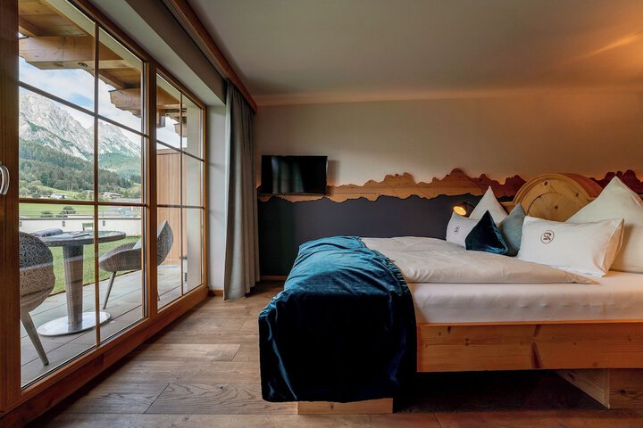 Room 5 of 41