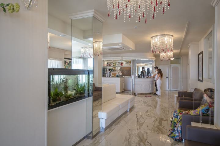 Hotel Interior 7 of 71