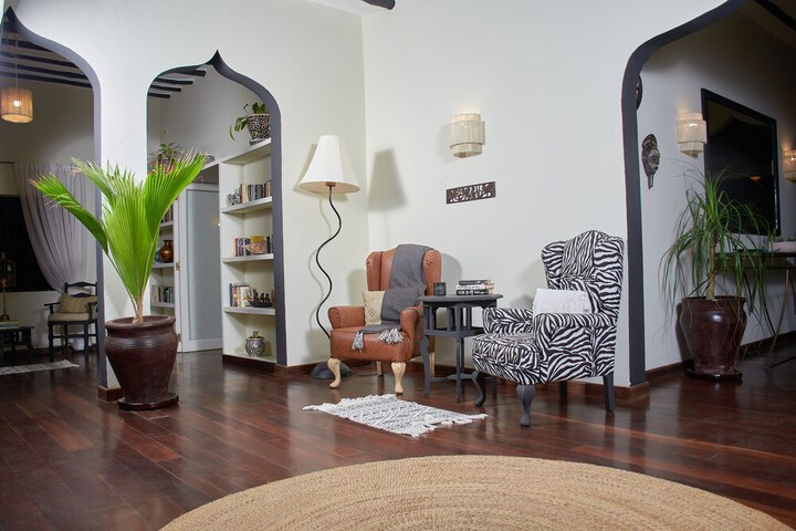 Room 15 of 34
