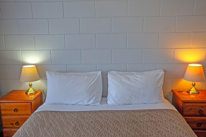 Room 16 of 95