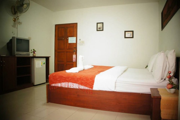 Room 14 of 41