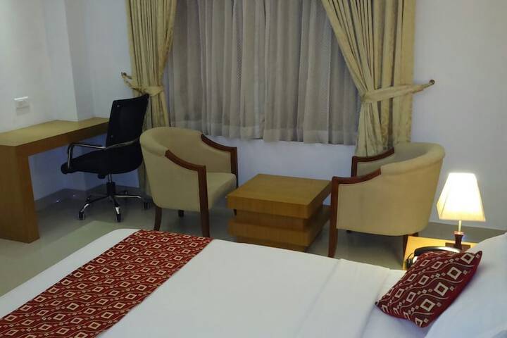 Room 10 of 117