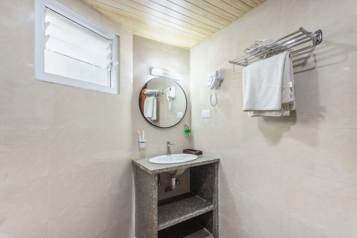Room 14 of 75