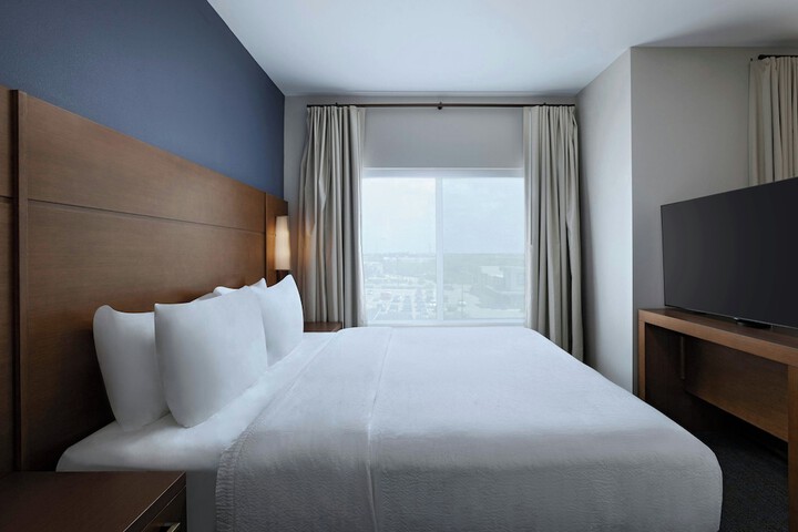 Room 9 of 31