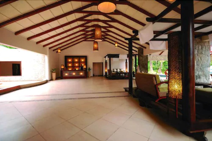 Lobby Entry