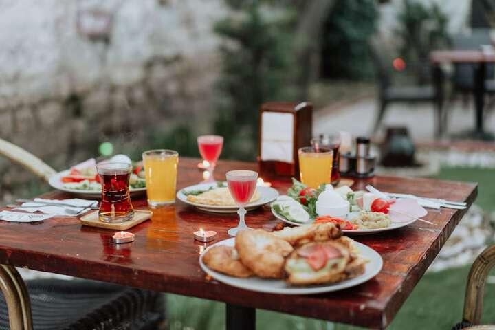 Dining 64 of 71