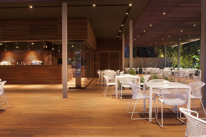 Dining 62 of 120