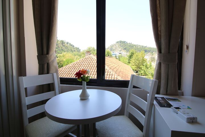 Room 20 of 47