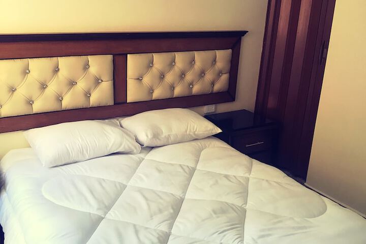 Room 3 of 17