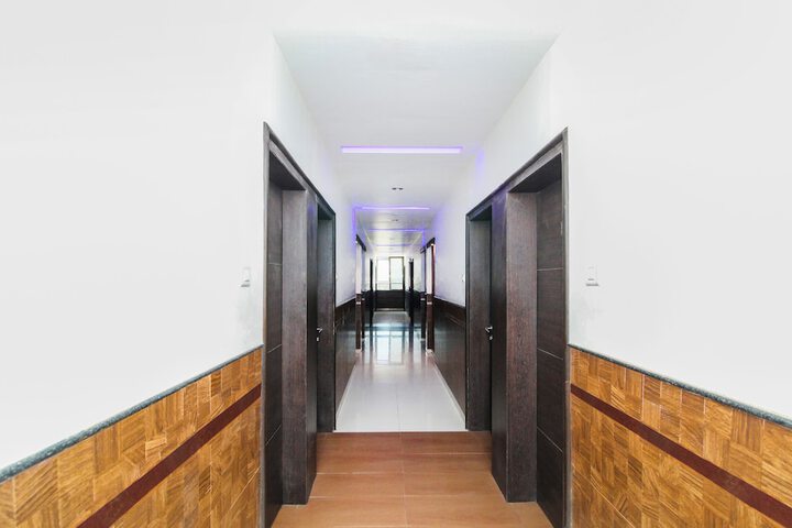 Hotel Interior 2 of 32