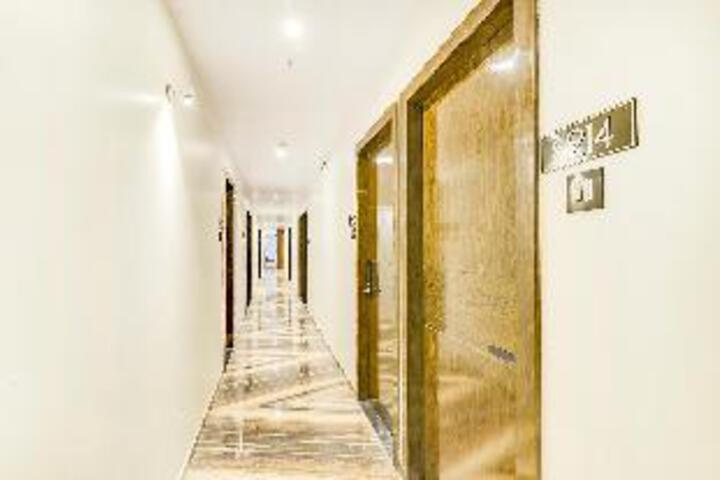 FabHotel Urban Court
